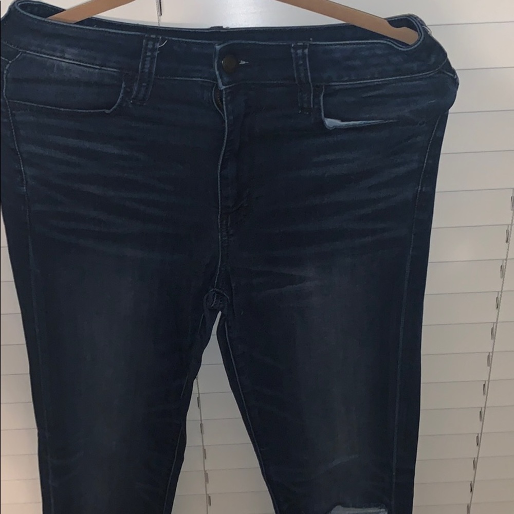 Blue skinny jeans